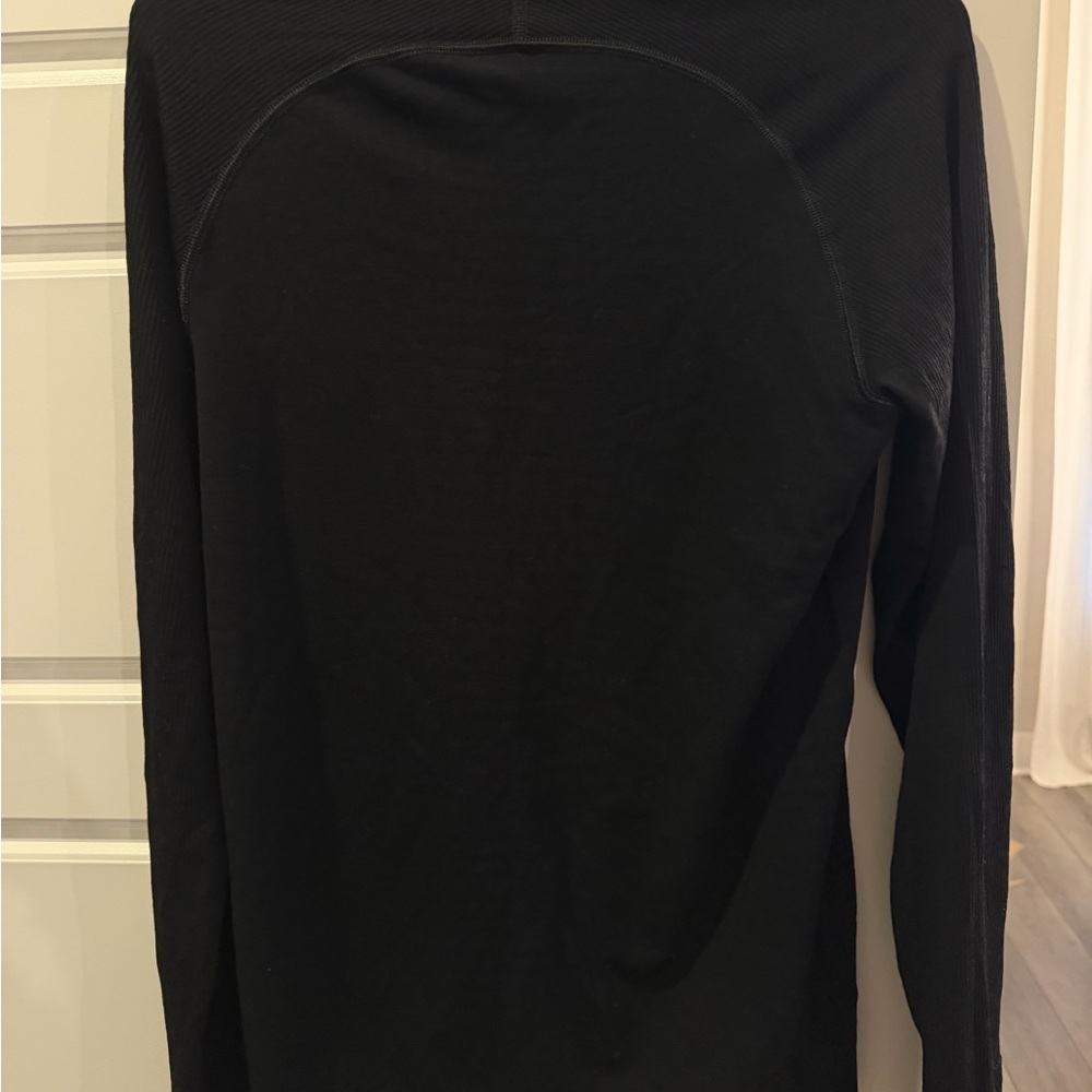 Lululemon Black Long Sleeve Shirt - M - Picture 3 of 6